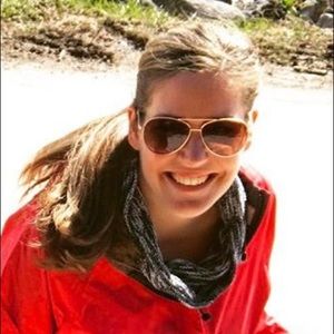 Meet your Posher, Megan